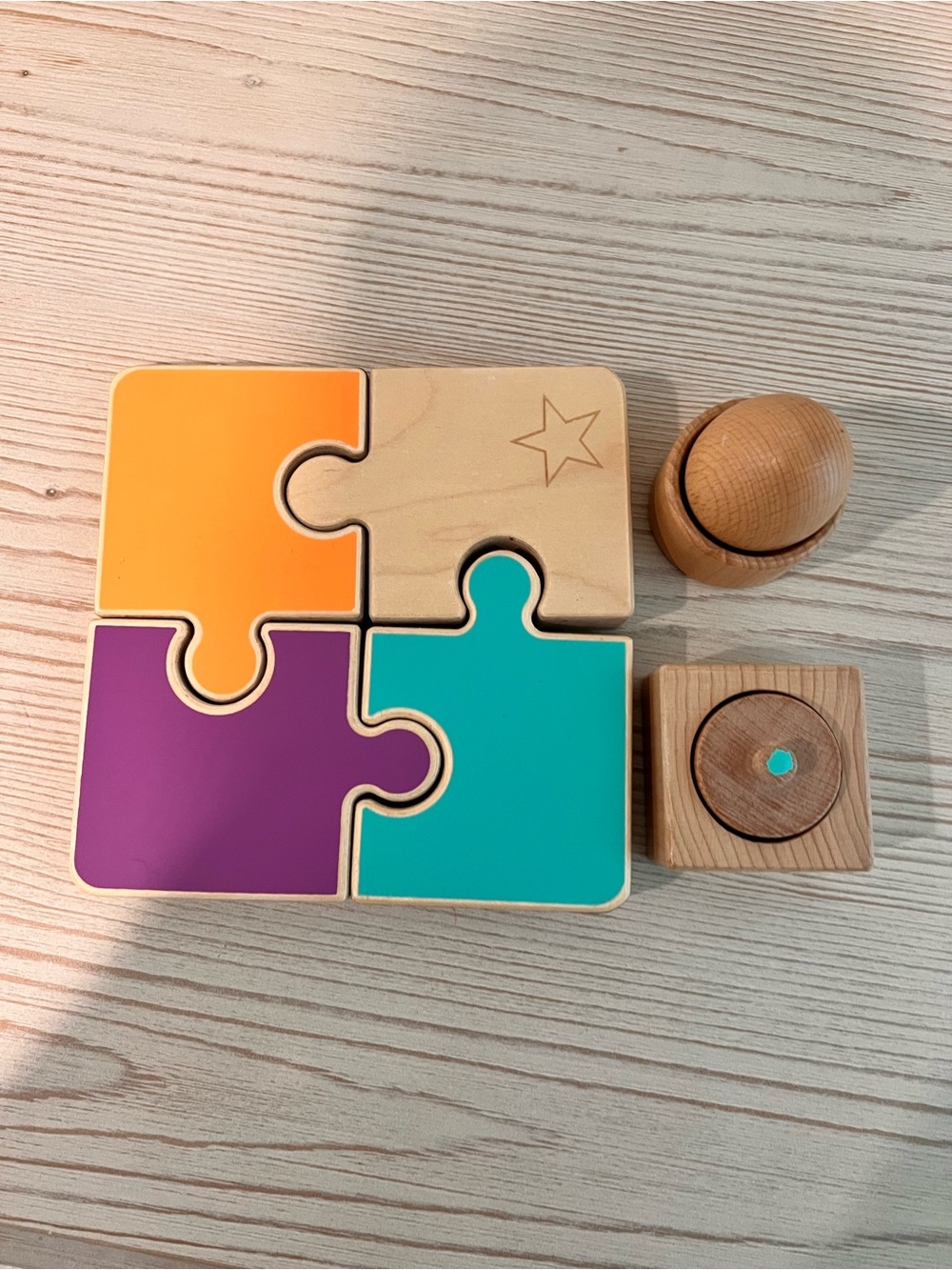 Lovevery Montessori babyWooden Puzzle Set - Purple, Teal, Orange - Kids Toy